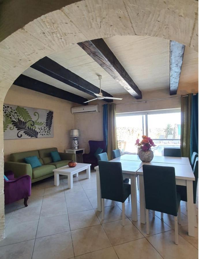 Petra Farmhouse B&B Nadur ภายนอก รูปภาพ