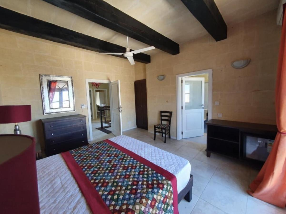 Petra Farmhouse B&B Nadur ภายนอก รูปภาพ