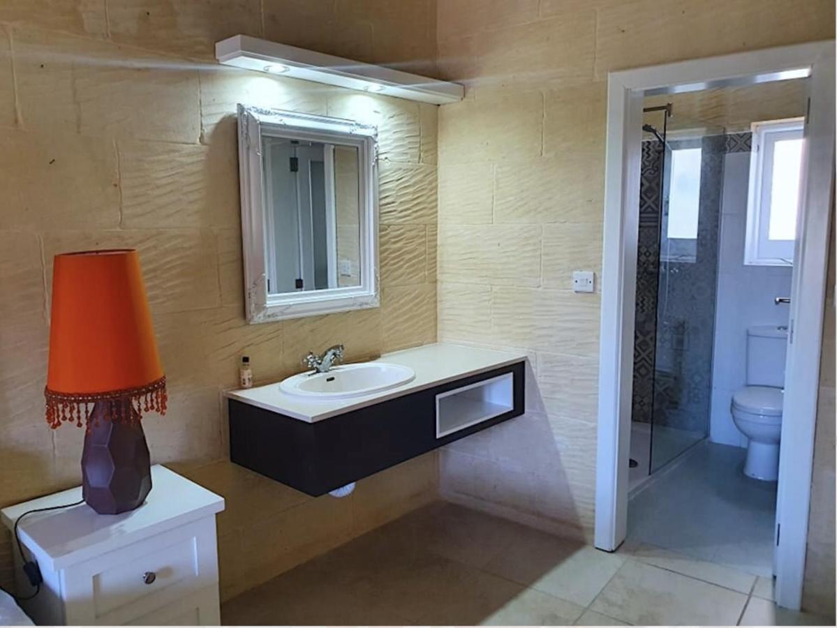Petra Farmhouse B&B Nadur ภายนอก รูปภาพ