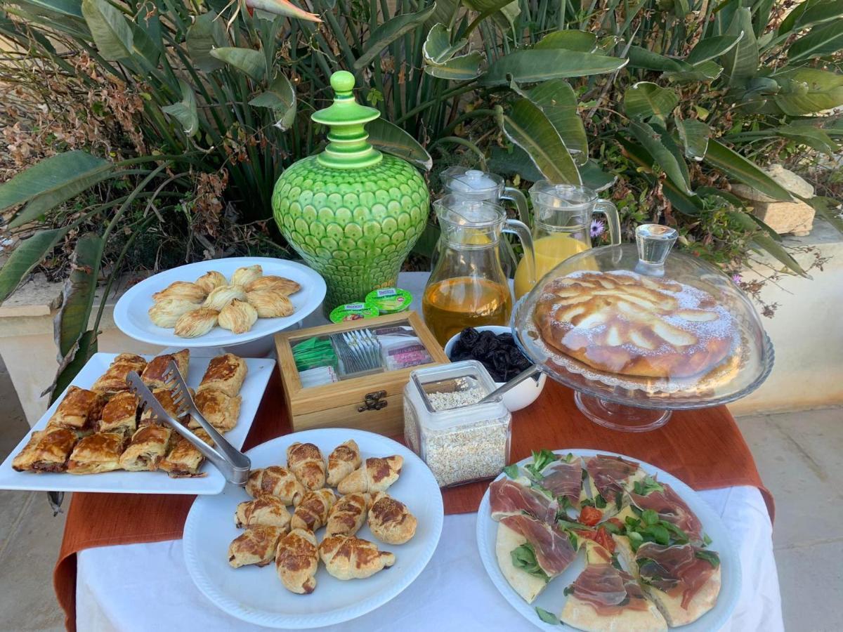 Petra Farmhouse B&B Nadur ภายนอก รูปภาพ